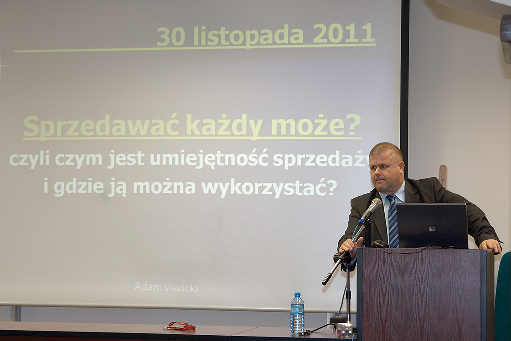 IMG_68020.jpg